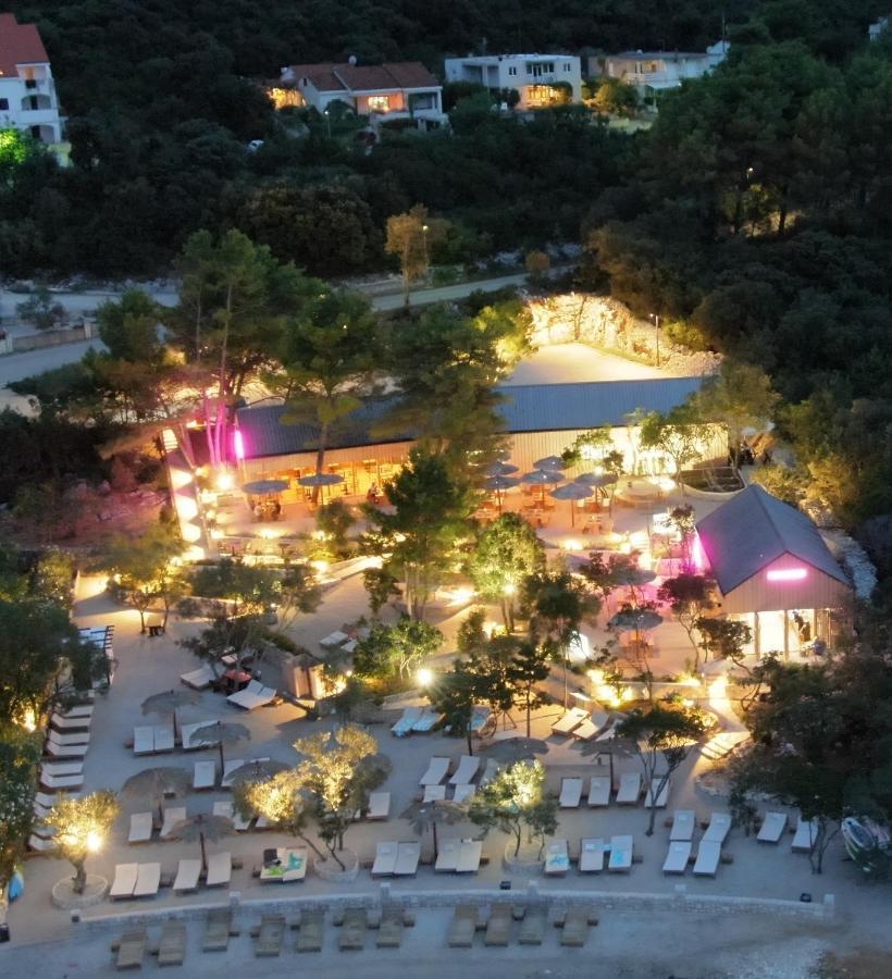Blue Water Apartment Zrnovo ภายนอก รูปภาพ