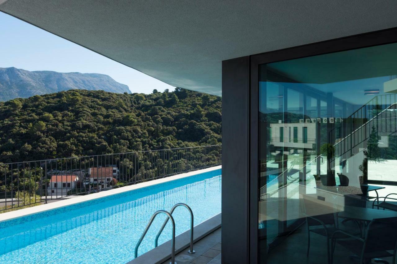 Blue Water Apartment Zrnovo ภายนอก รูปภาพ